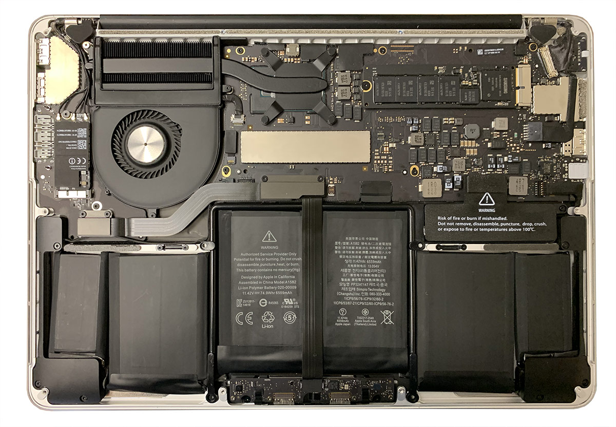 Новая батарея A1582 на MacBook Pro