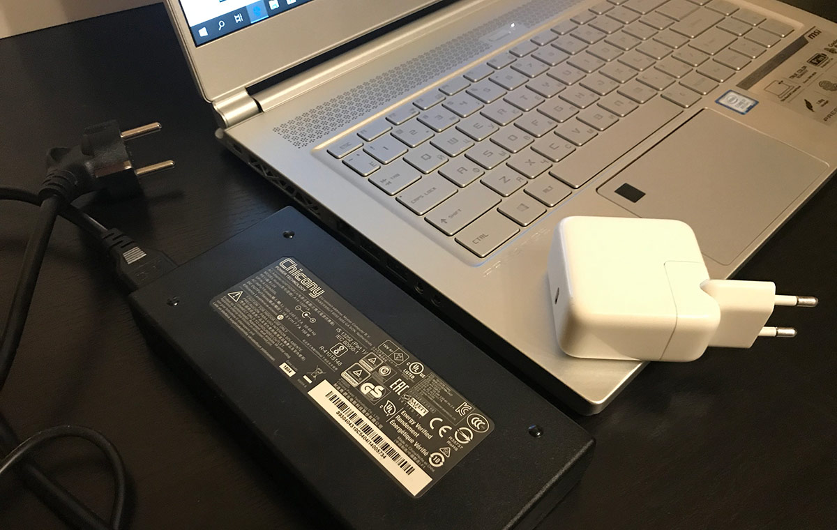 зарядное устройство ноутбука MSI P65 Creator 8RD